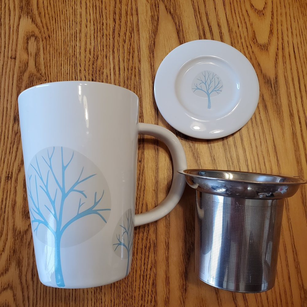 David's Tea - Serene Winter White with Blue Trees Perfect Mug and Infuser